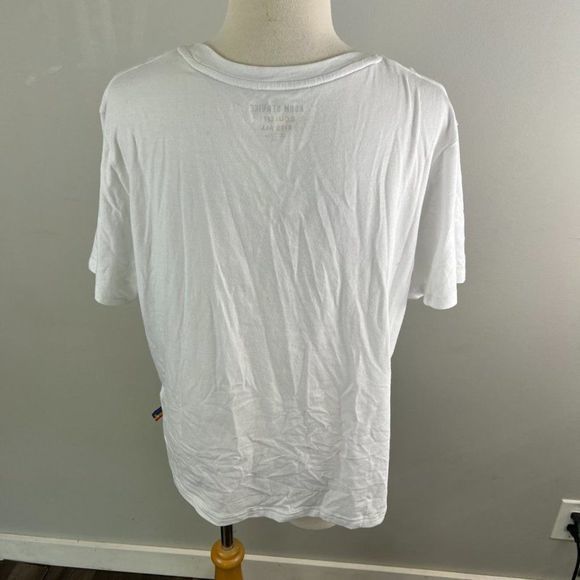 NWOT ROOM SERVICE Pjs ROOM SERVICE Rainbow Graphic Tee in White‎ (M) - Picture 6 of 11